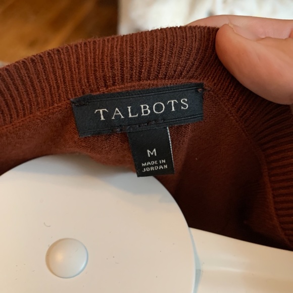 Talbots viscose blend 3/4 sleeve stretch sweater. Worn a couple of times - Picture 2 of 6